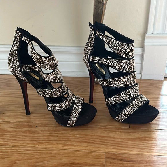 Red Bottom Heels - Picture 1 of 7